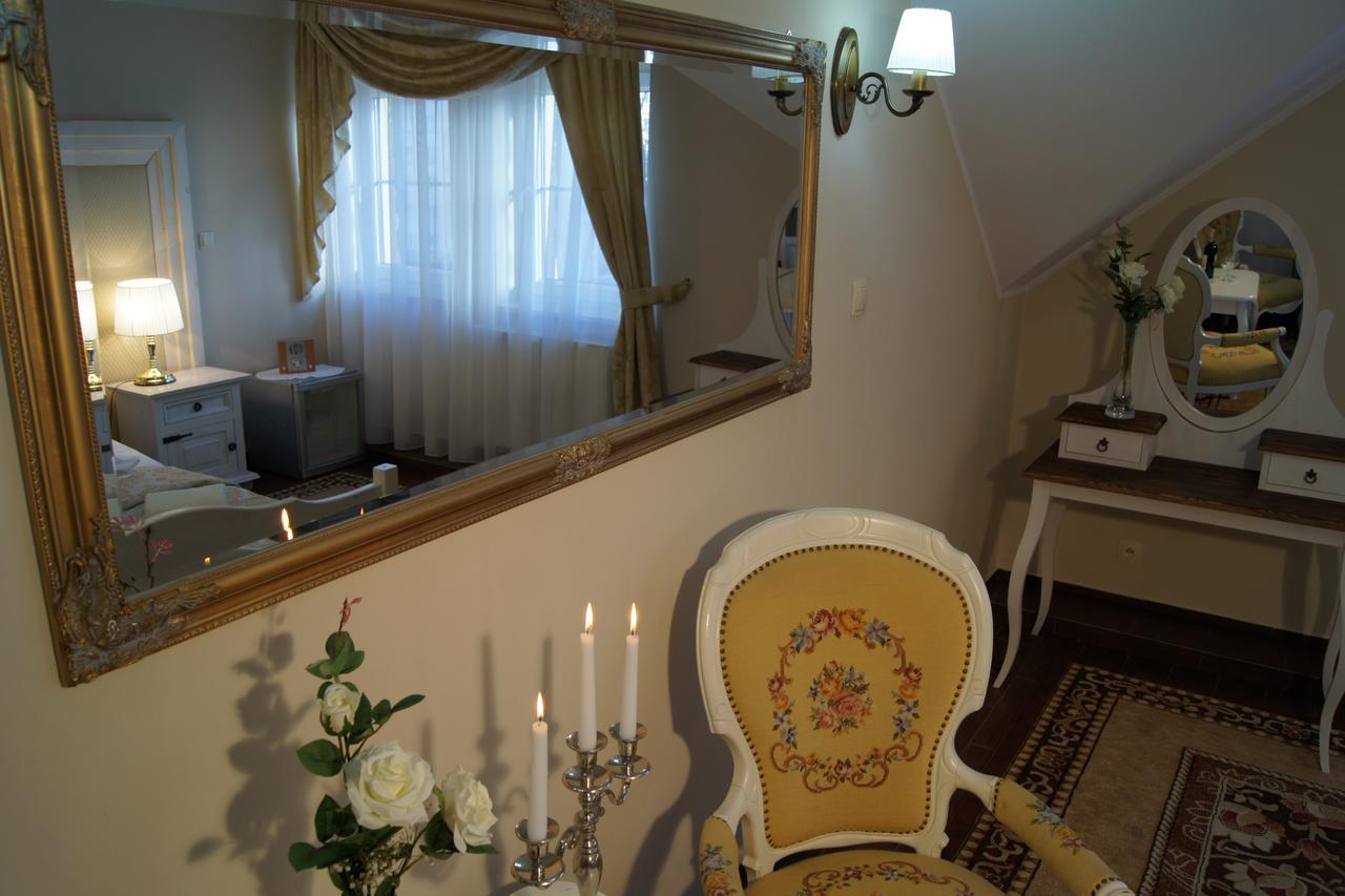 Hotel Pod Herbem -Pokoje Ozonowane Białystok Exteriér fotografie