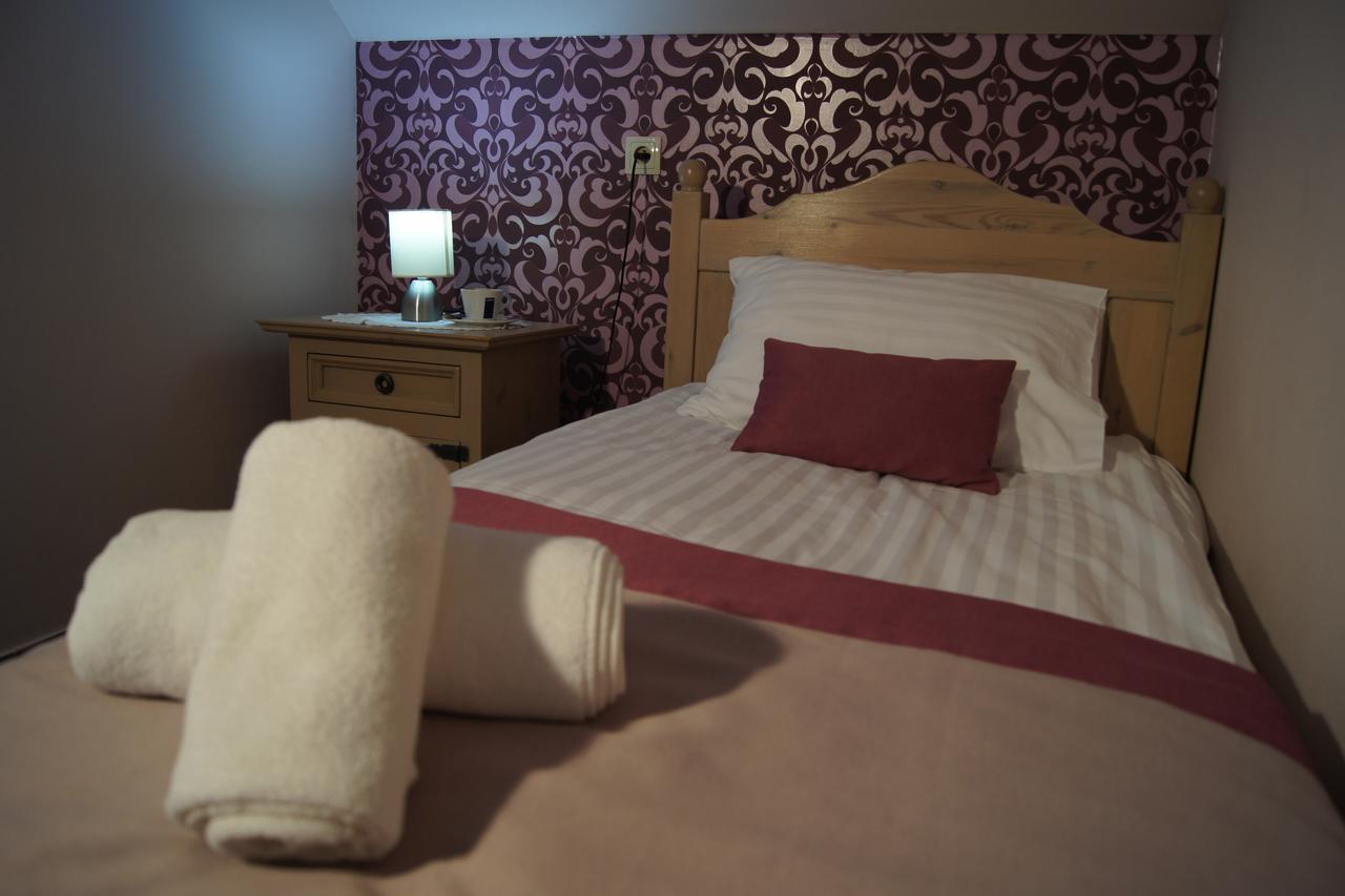 Hotel Pod Herbem -Pokoje Ozonowane Białystok Pokoj fotografie