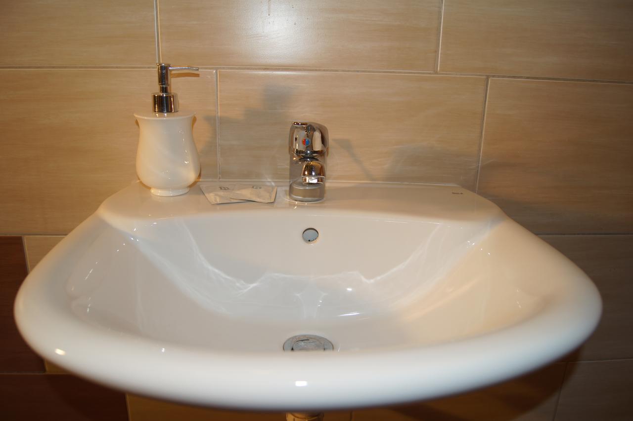 Hotel Pod Herbem -Pokoje Ozonowane Białystok Exteriér fotografie